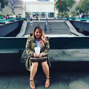 Meet your Posher, Danielle